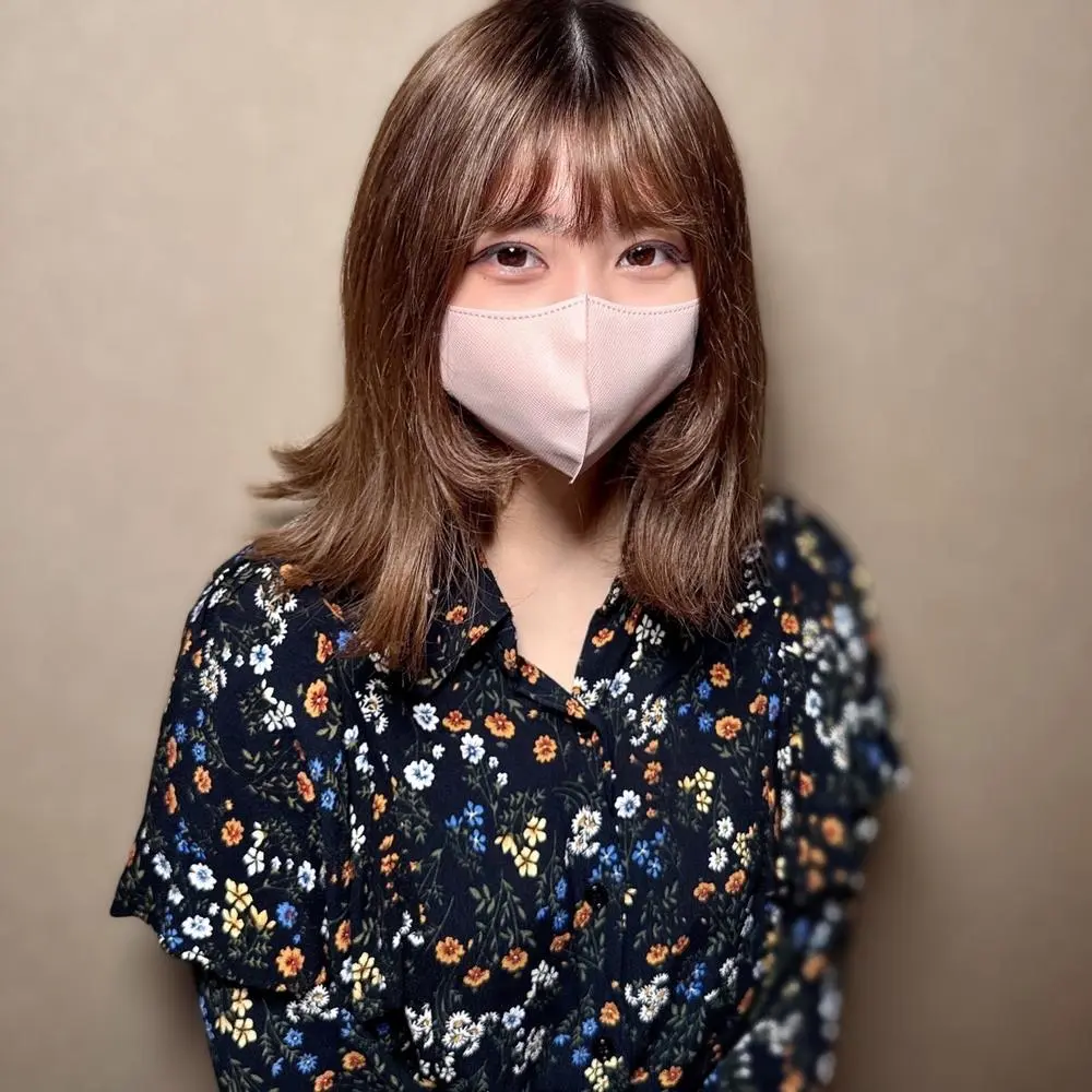 FC2-PPV-4706378 - Hairy Queen! [Round 2: Bareback] This cute café waitress has world-class pubic hair. With her small tits and perky ass, she’s got a body that’s a total turn-on. Round 2: Cumming inside her hairy pussy. *B